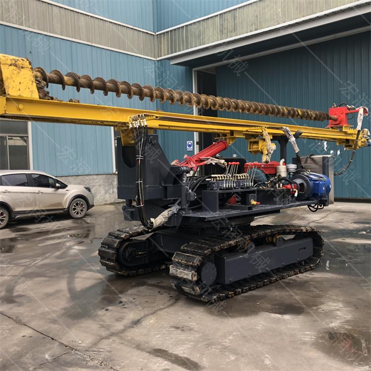 履帶光伏鉆孔機(jī)，光伏螺旋鉆孔機(jī)報(bào)價(jià)